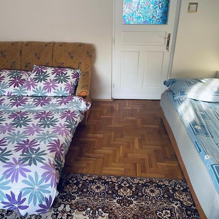 Toerpi Apartman Halmaj Екстер'єр фото